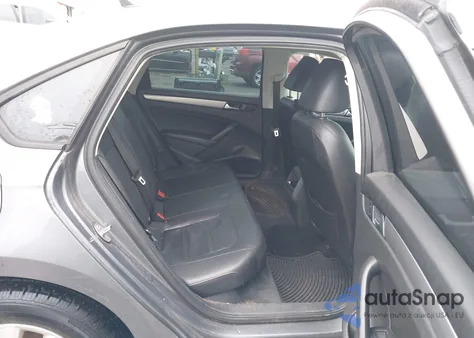 2015 Volkswagen Passat 1.8T Wolfsburg Edition from USA, damaged, VIN 1VWAT7A31FC063156